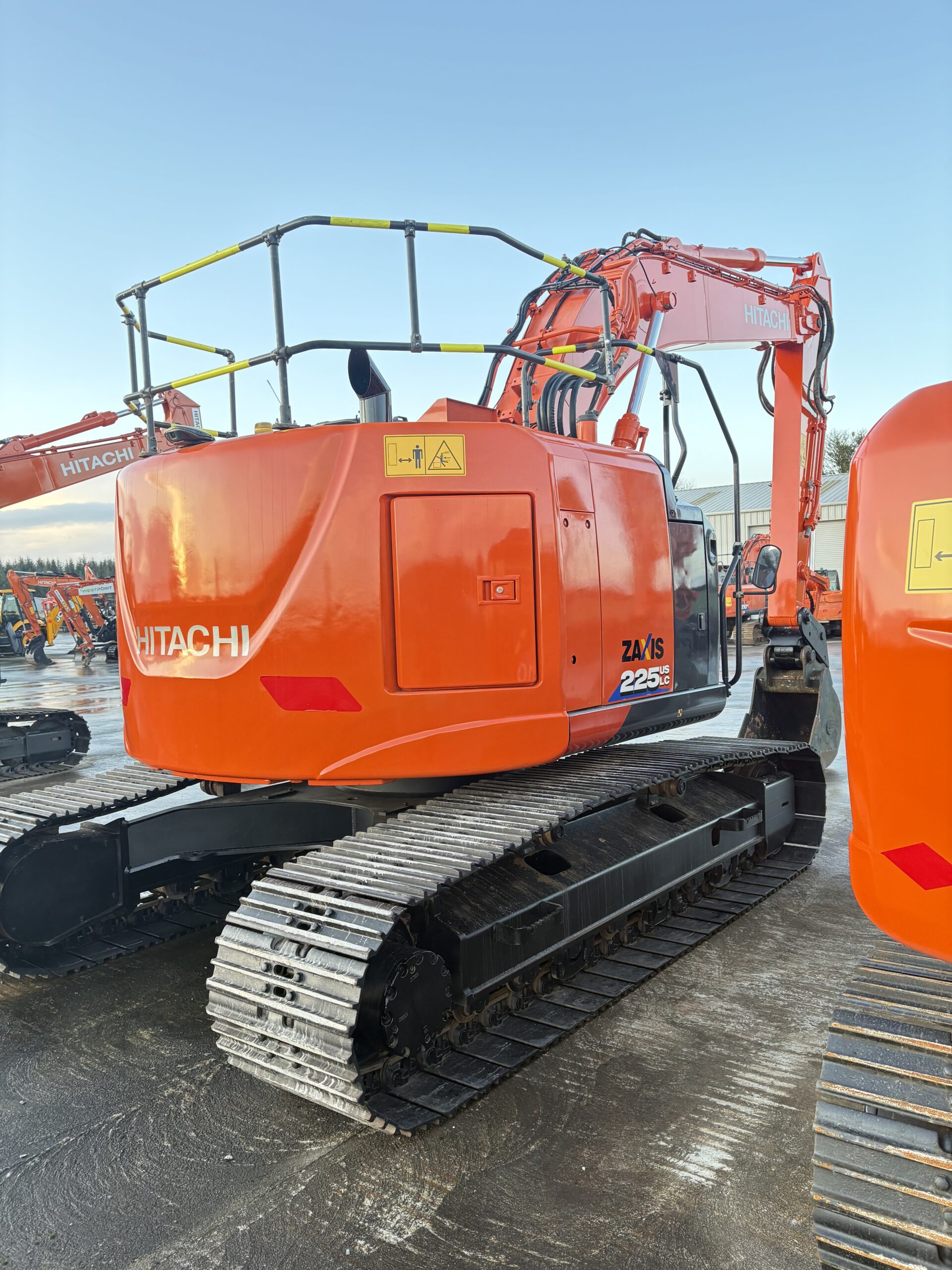 Hitachi ZX225-6 – Gaynor Plant Sales