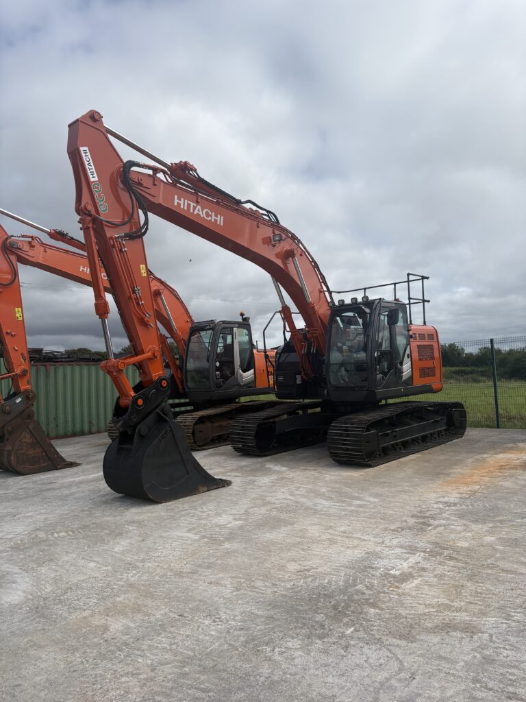 HITACHI ZX225-6 – Gaynor Plant Sales